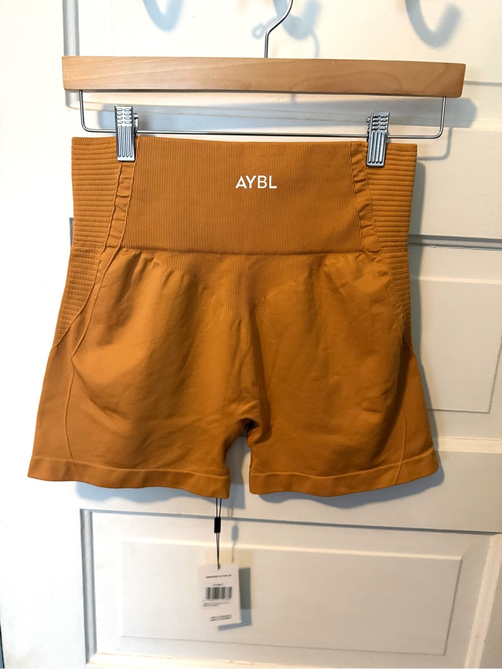 NWT AYBL Balance V2 Seamless Shorts in Spiced Orange, Size XLarge - Picture 2 of 4